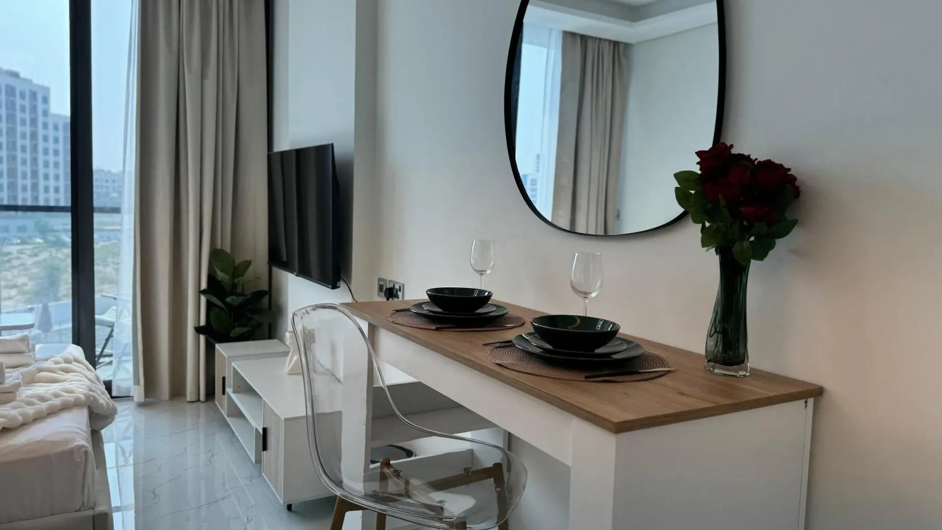 Ashri Hh Studio In Samana Hills With Pool View Apartment Dubai