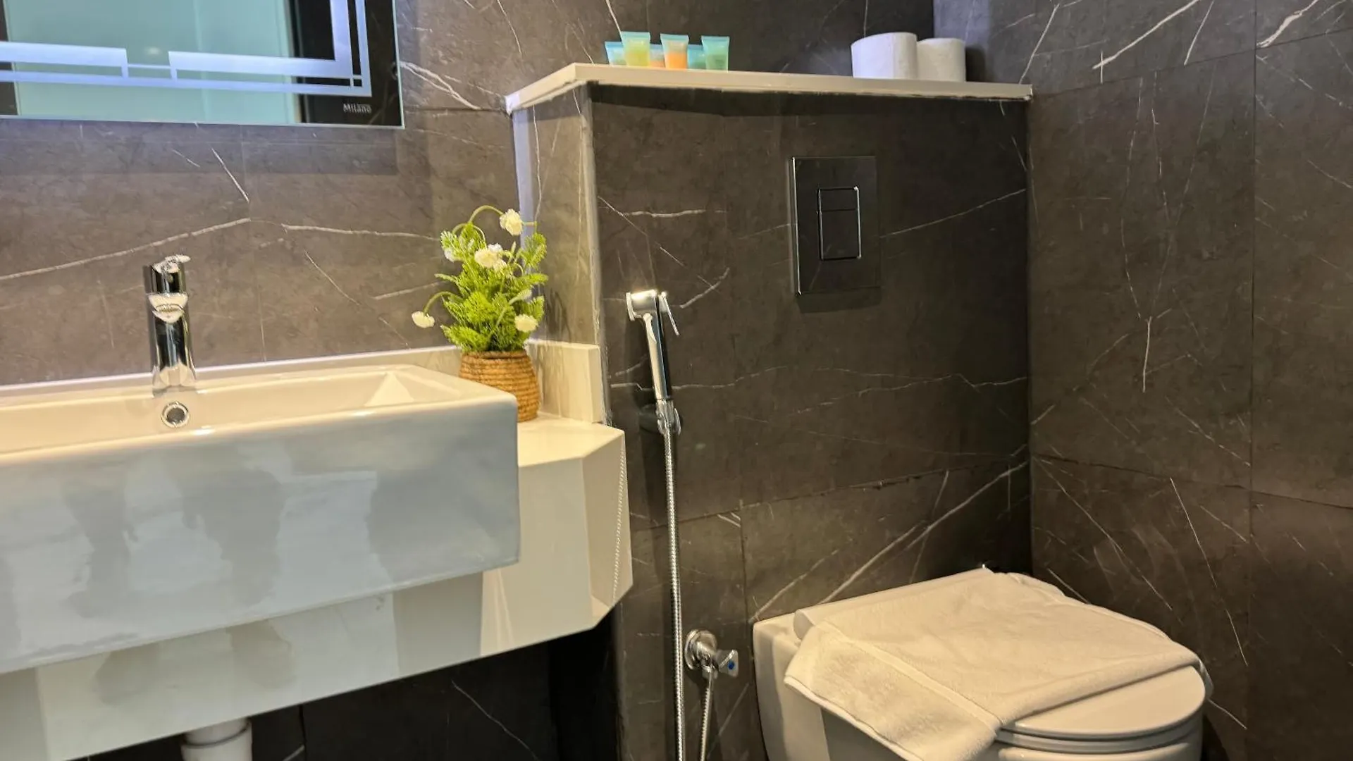 Ashri Hh Studio In Samana Hills With Pool View Apartment Dubai United Arab Emirates