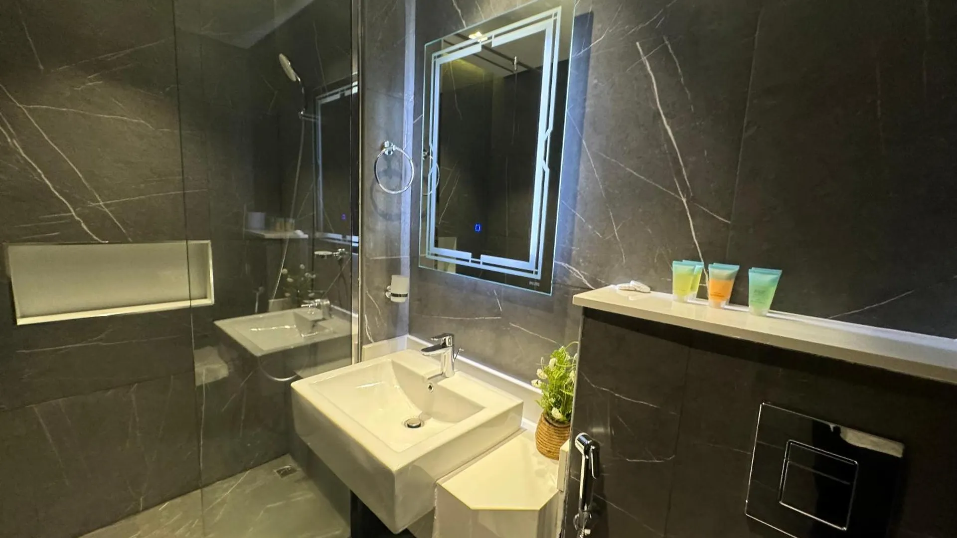 Ashri Hh Studio In Samana Hills With Pool View Apartment Dubai